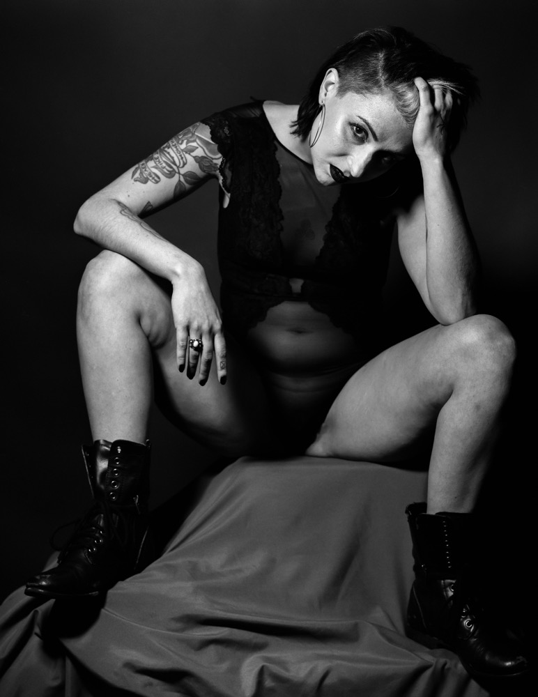 Female model photo shoot of Leslie Marie Sharpe by Doug Hanson