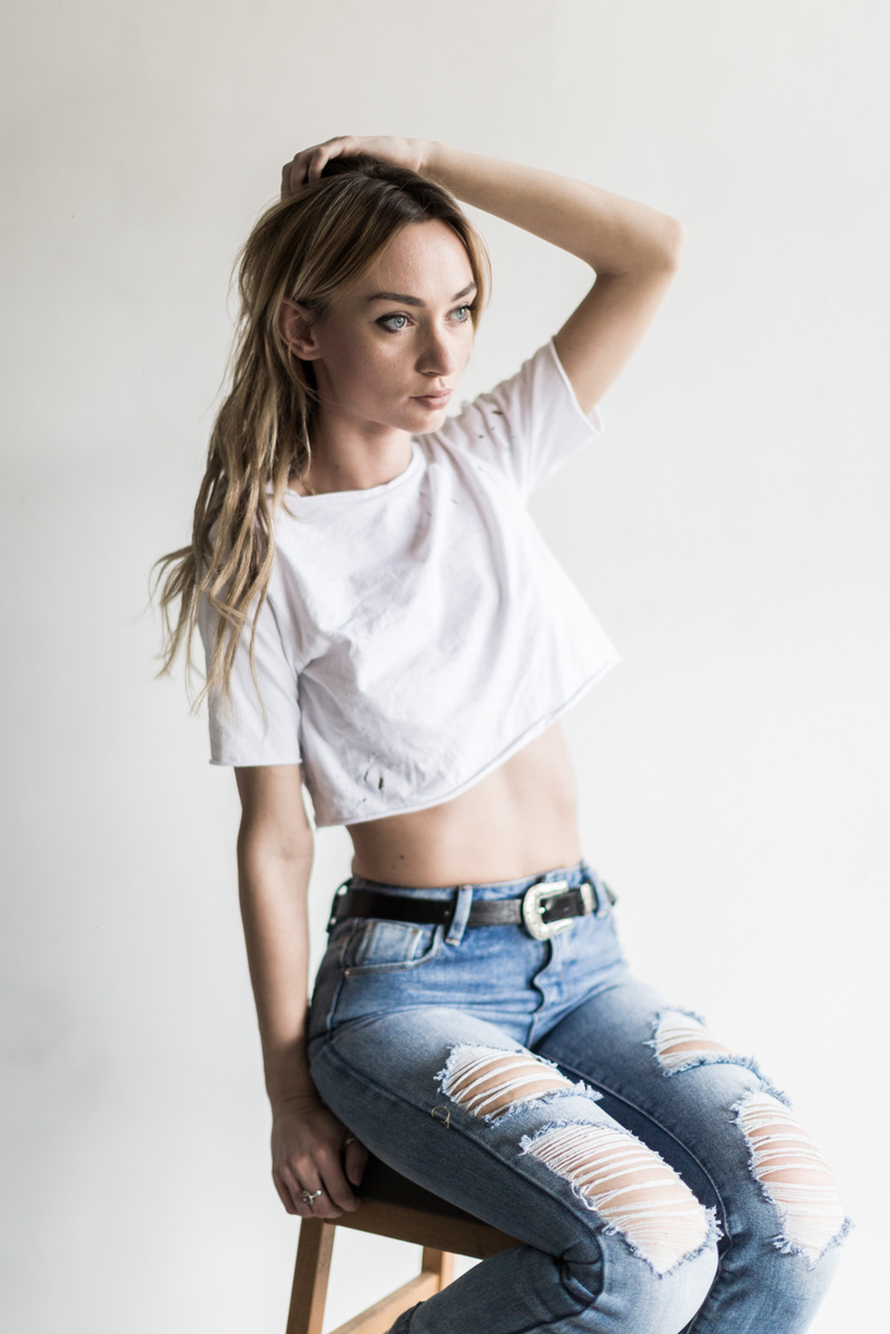 Female model photo shoot of Annawachowicz