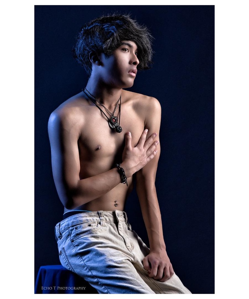 Male model photo shoot of Matteo Gomez by Echo T