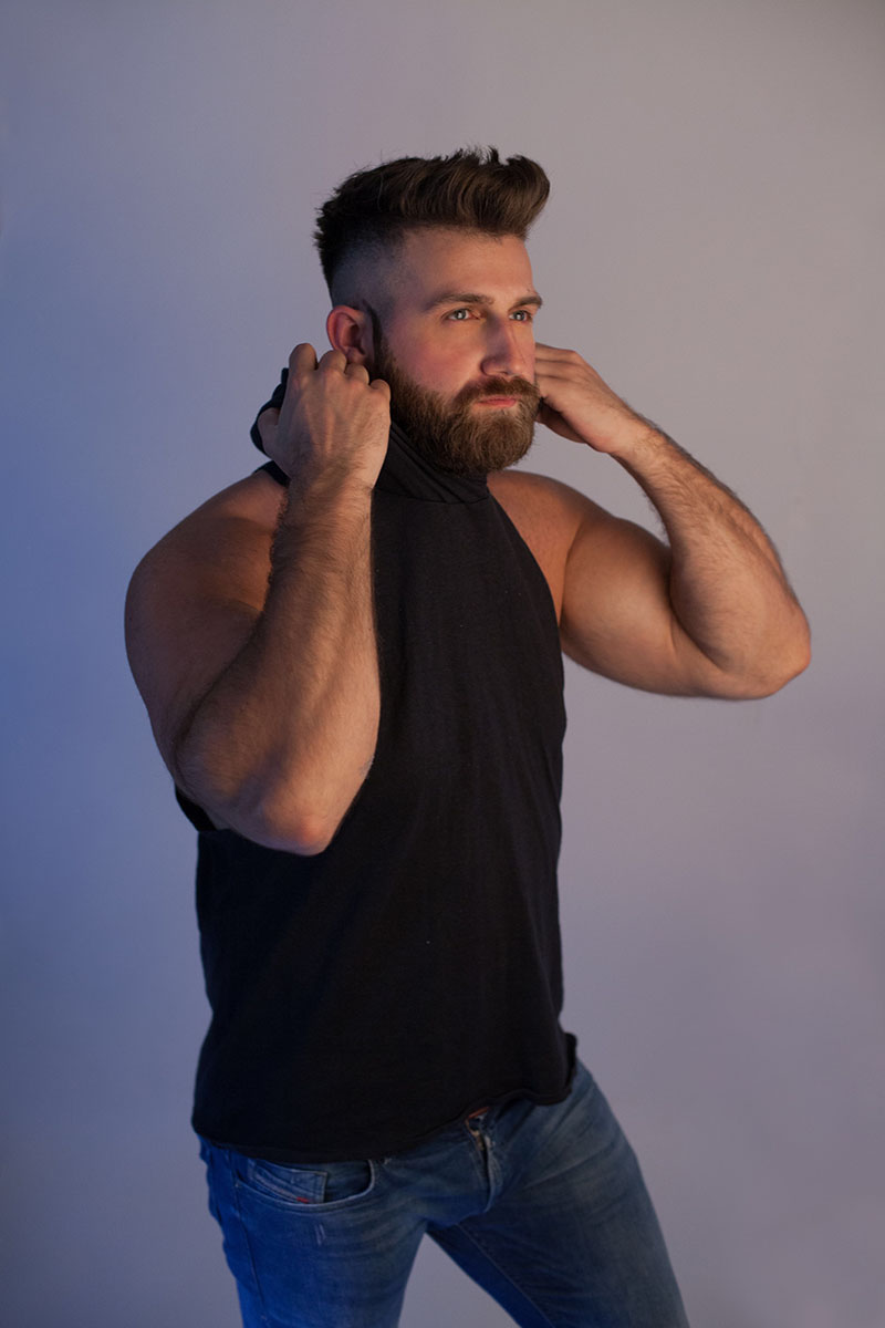 Male model photo shoot of Jordanrosengarten