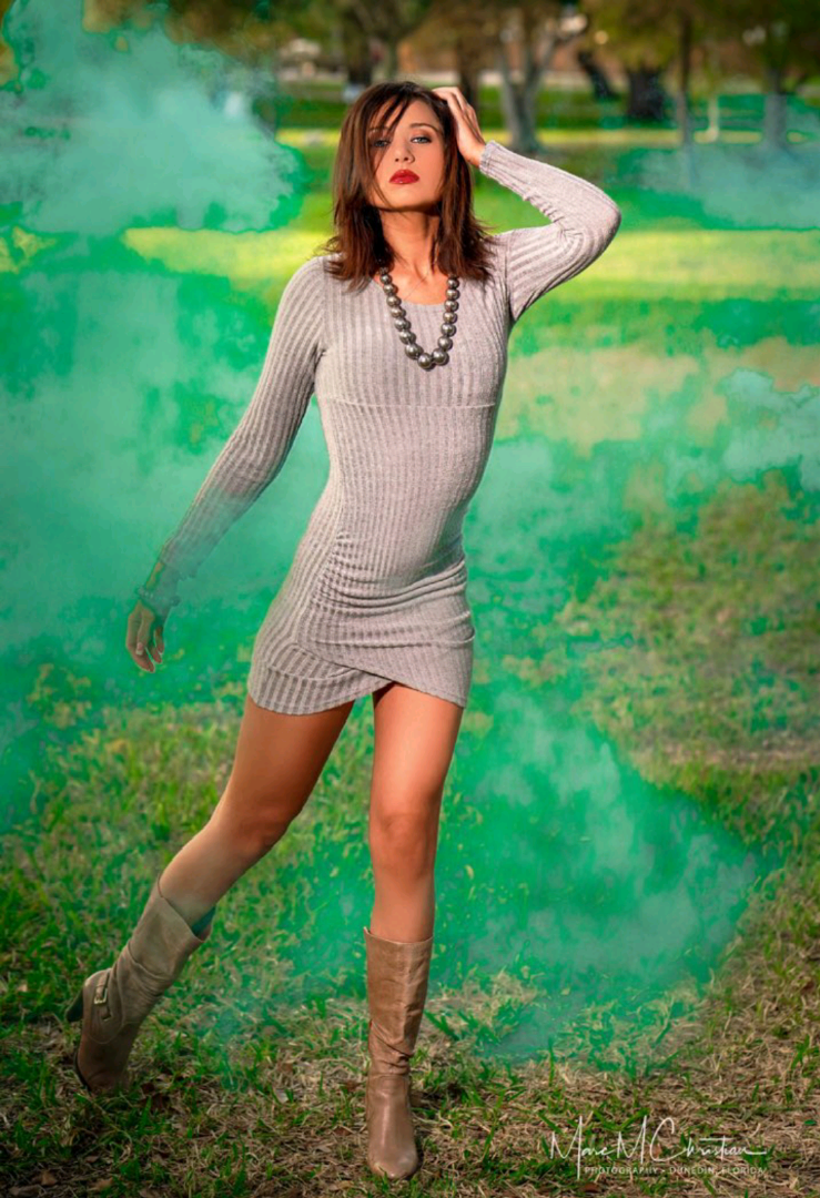 Female model photo shoot of Nikkigreen in Tampa FL