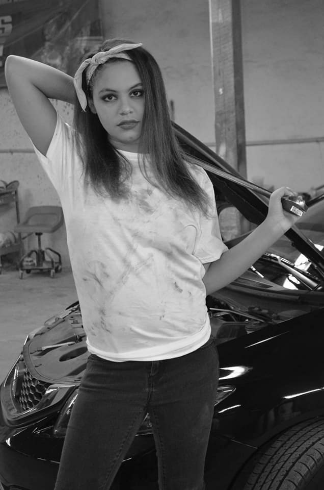 Female model photo shoot of Lizzie Car in Springfield, TN