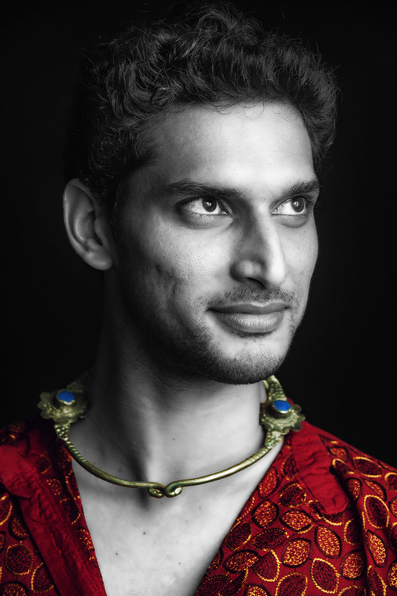 Male model photo shoot of Anindo Ghosh in Mumbai, India