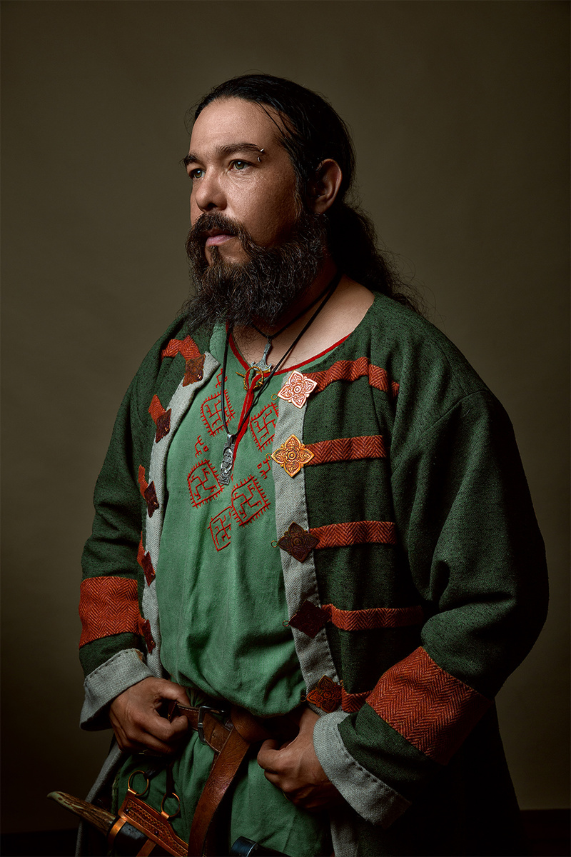 Male model photo shoot of Re_toucher by Horacio Casadey