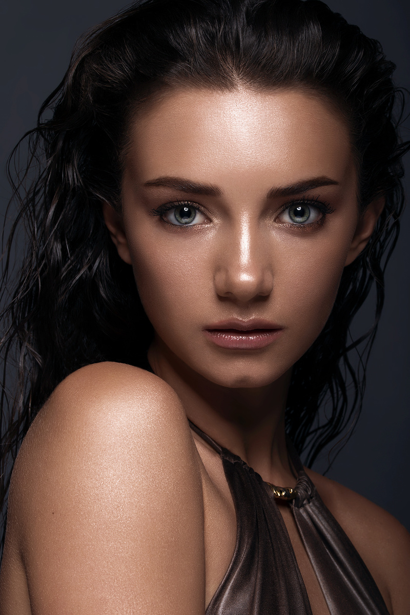 Female model photo shoot of Gunel_retouch