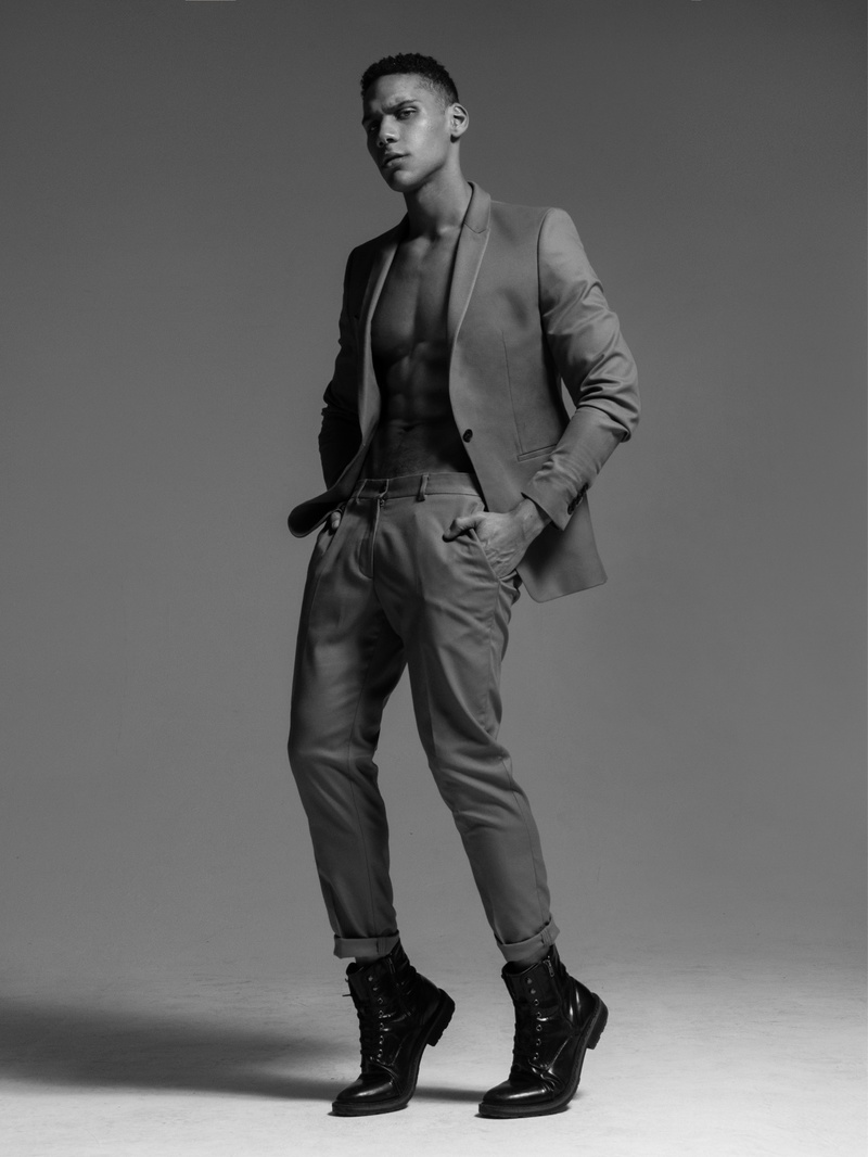Male model photo shoot of shahndonovan in New York