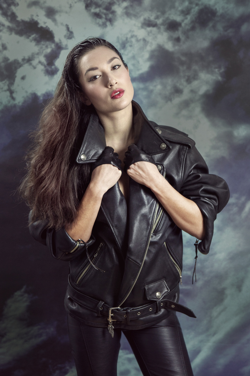 Female model photo shoot of Elena Tun in Bedford