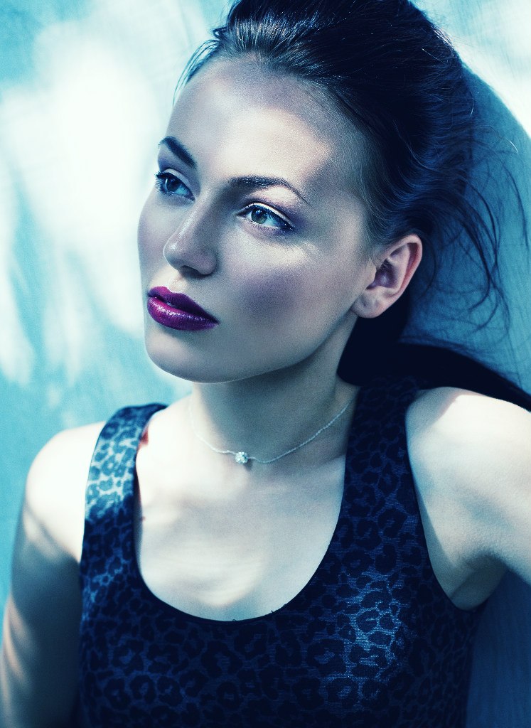 Female model photo shoot of Daniela Zin