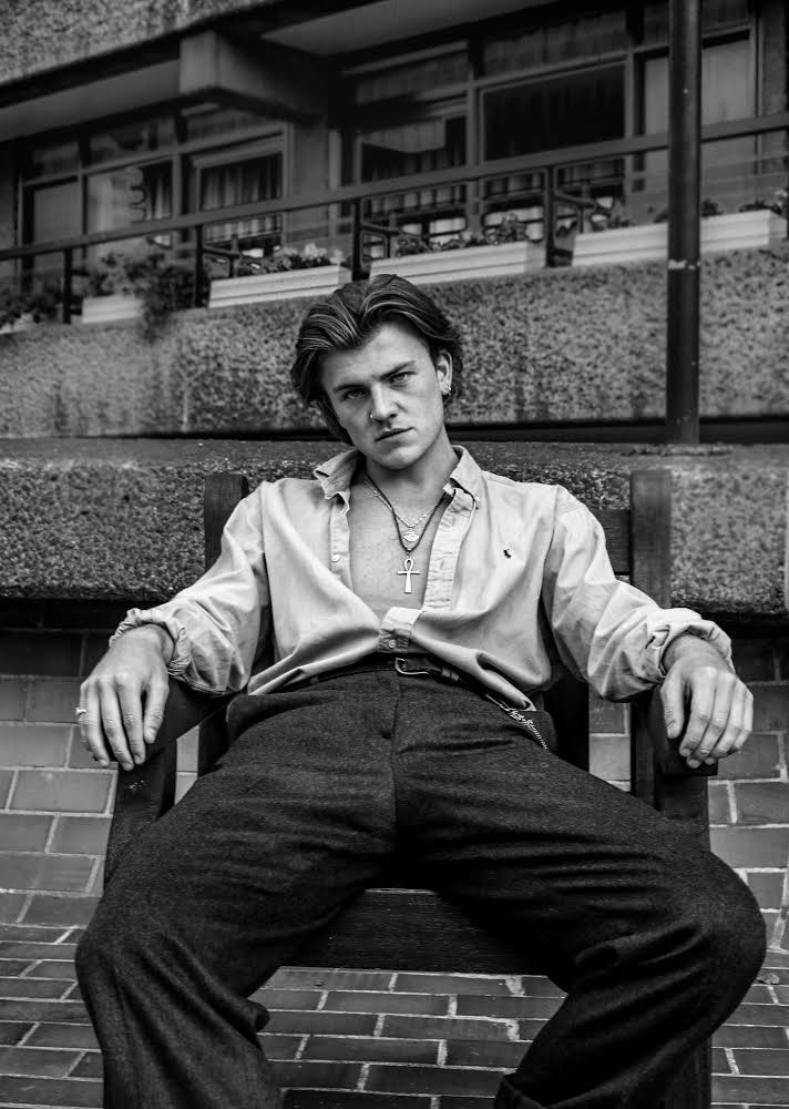 Male model photo shoot of Drew Wyllie in London