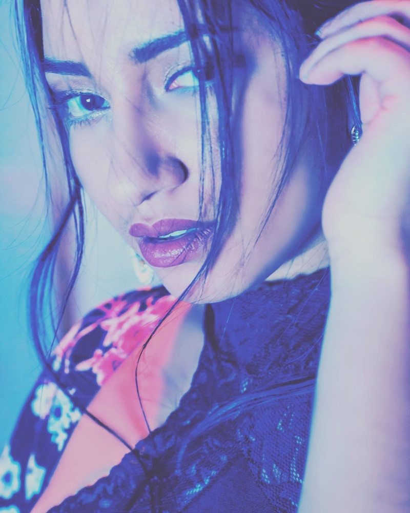 Female model photo shoot of Ingrid Jimenez