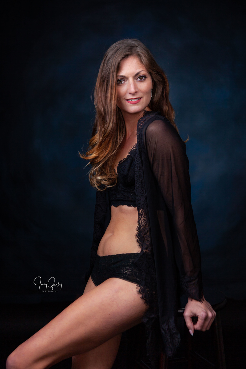 Female model photo shoot of Lauren Kicey by JerryG