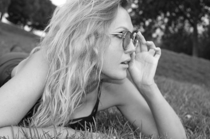 Female model photo shoot of Tigrinka by claudiaphoto
