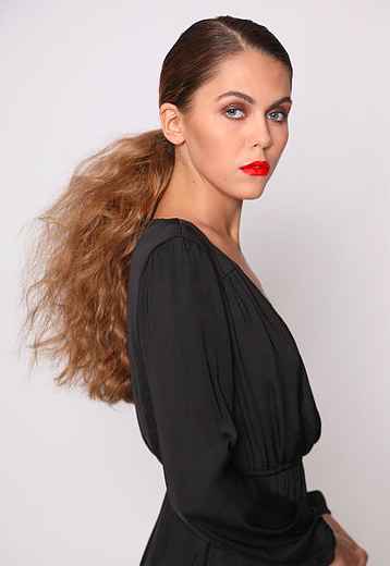 Female model photo shoot of Madisonleann in Make-up Designory