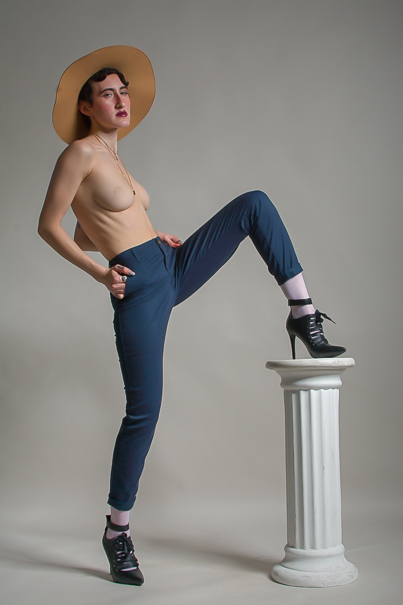 Female model photo shoot of ScarlettNicole