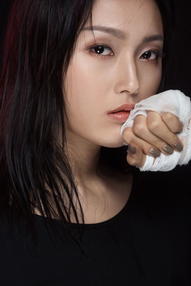 Female model photo shoot of silvia wang