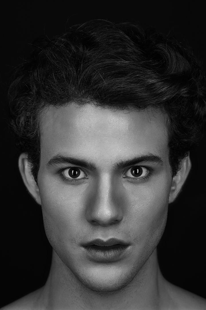 Male model photo shoot of Jose Ramalho in São Paulo