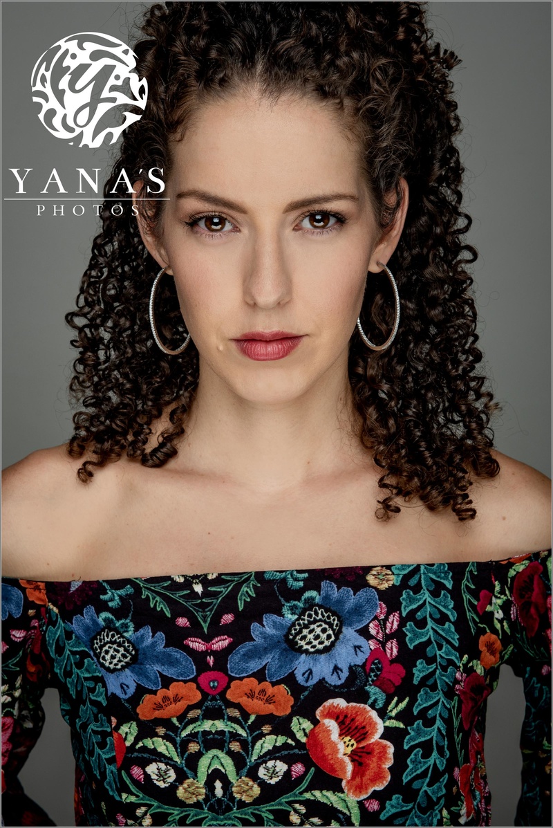 Female model photo shoot of yanasphotos