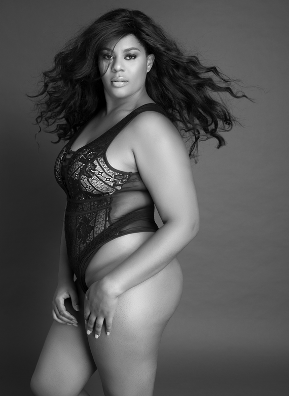 Female model photo shoot of Valerie Toussaint in Miami