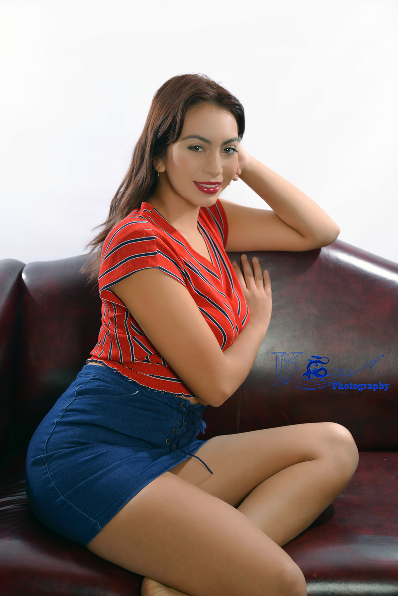Female model photo shoot of Vanessa Alicia by Koboguila Photography