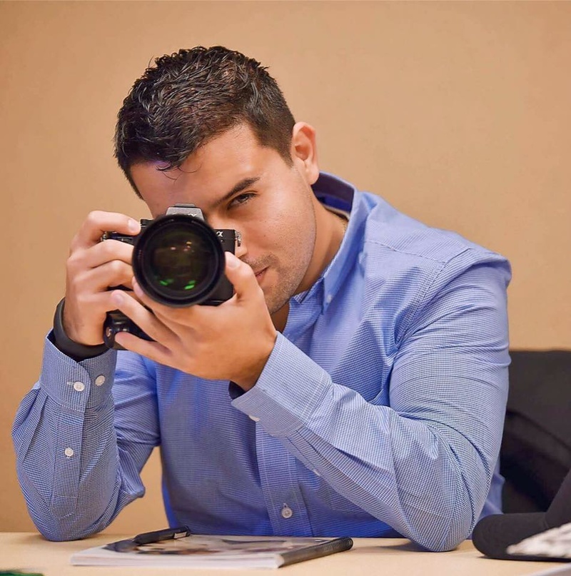 Male model photo shoot of Eliodelacruzphotography