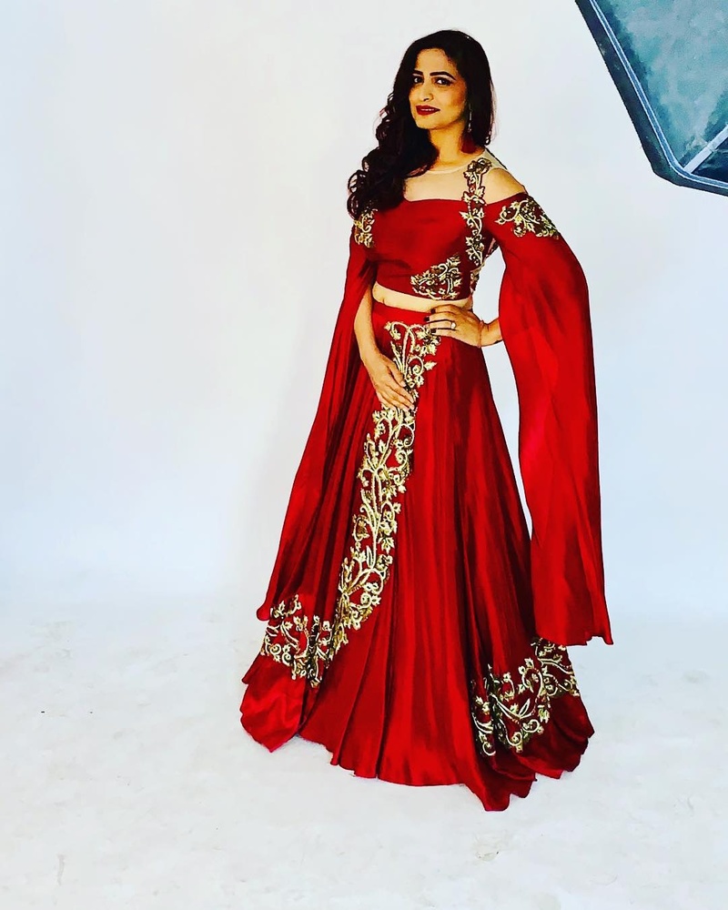 Female model photo shoot of Mridula Khatri