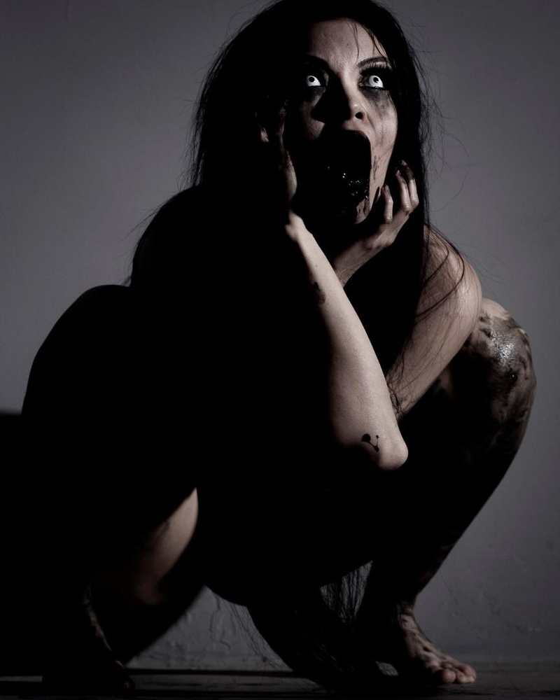 Female model photo shoot of persephone bleeds