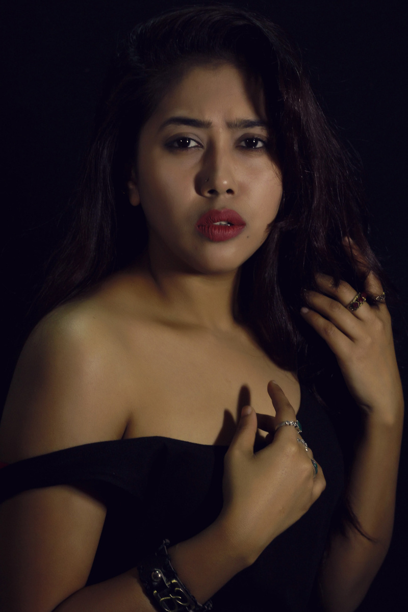 Female model photo shoot of Mmysha Dua by Bappy Khan