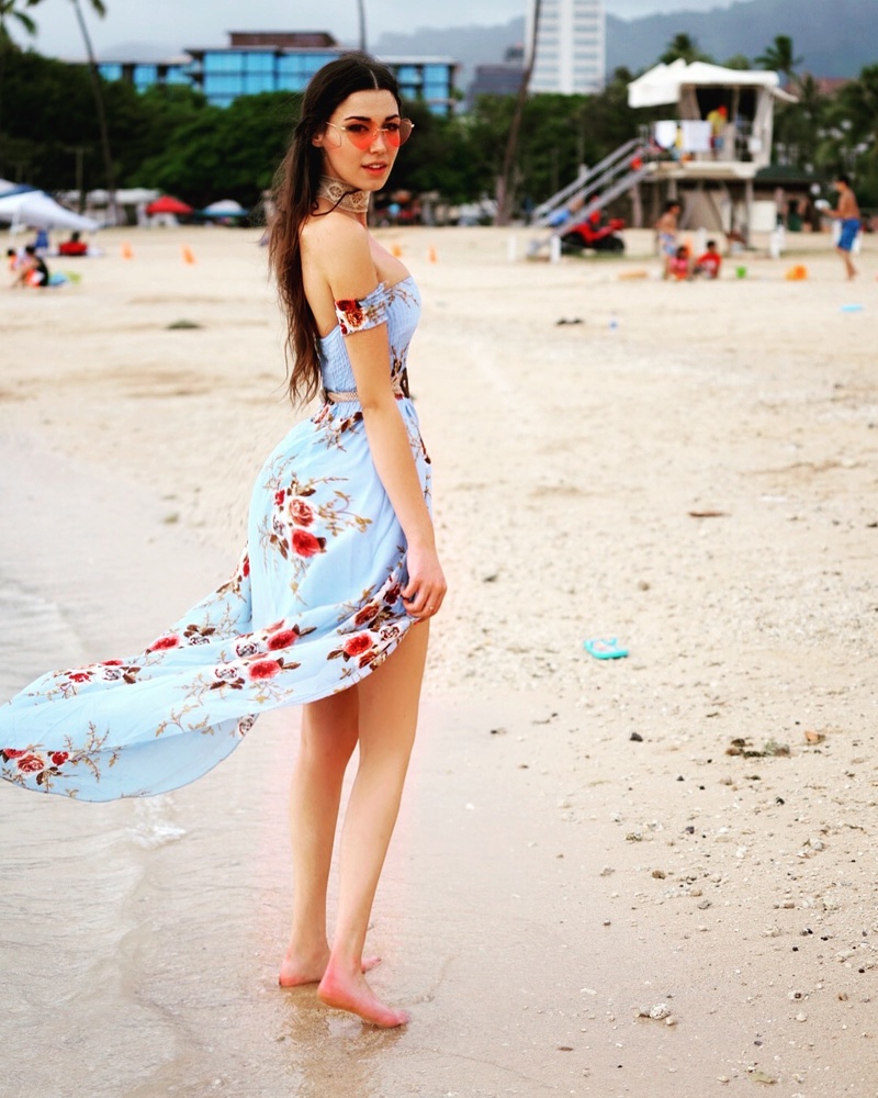 Female model photo shoot of JulianneMae in Hawaii