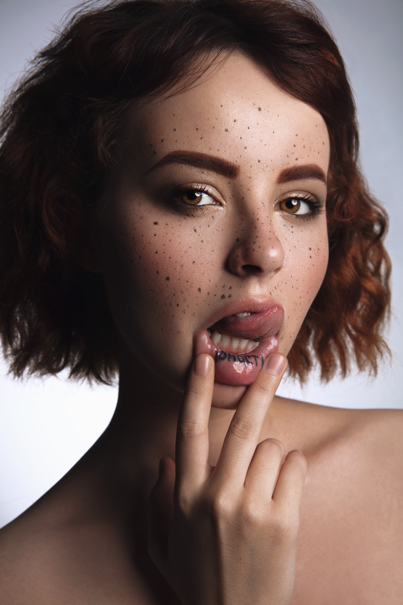 Female model photo shoot of Tatsiana Butsnevich