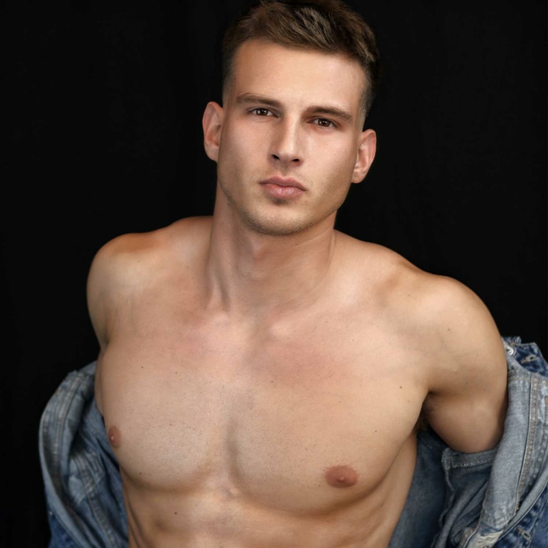 Male model photo shoot of David Hubbs