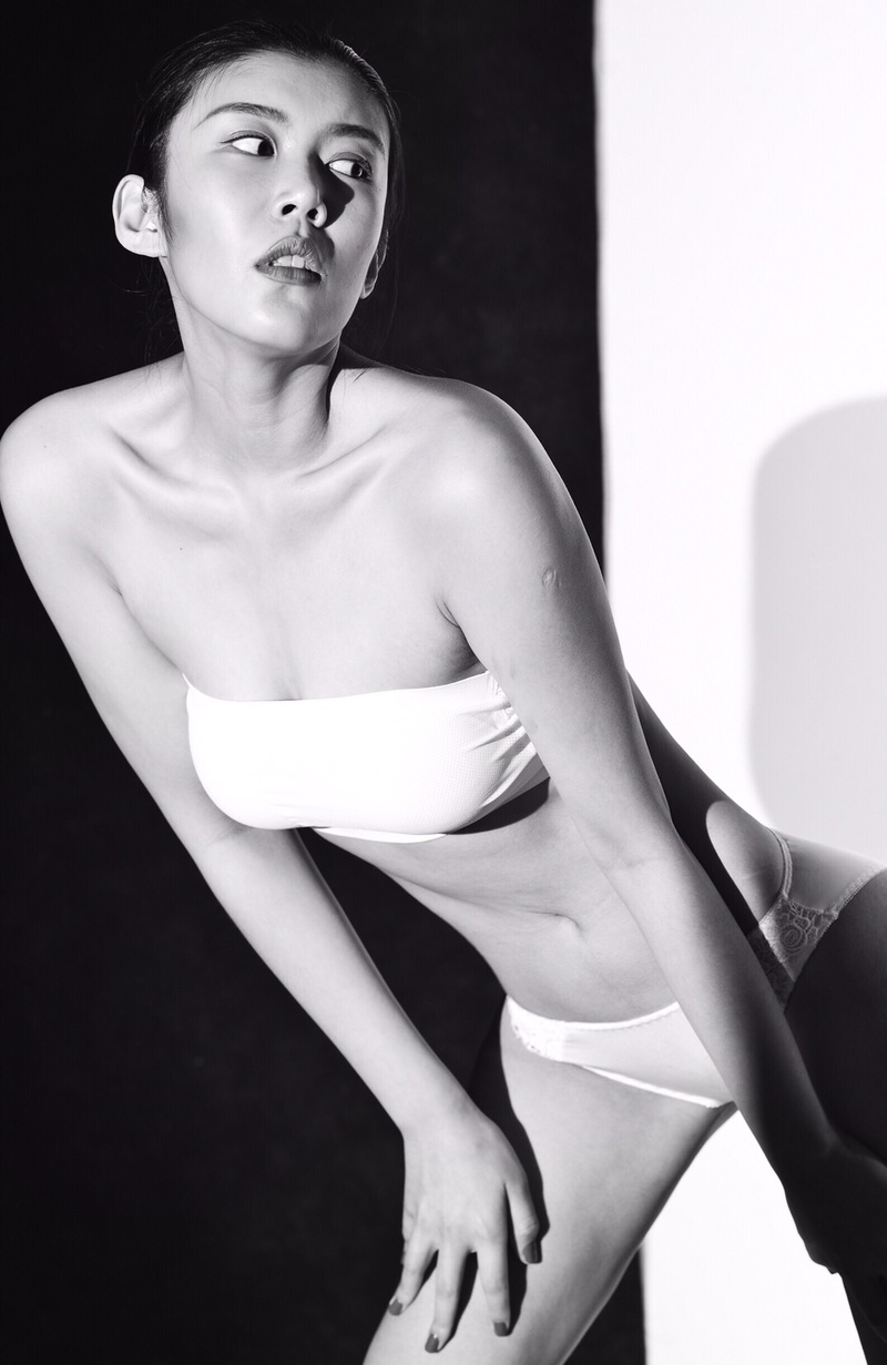 Male model photo shoot of Viviana gongxiran