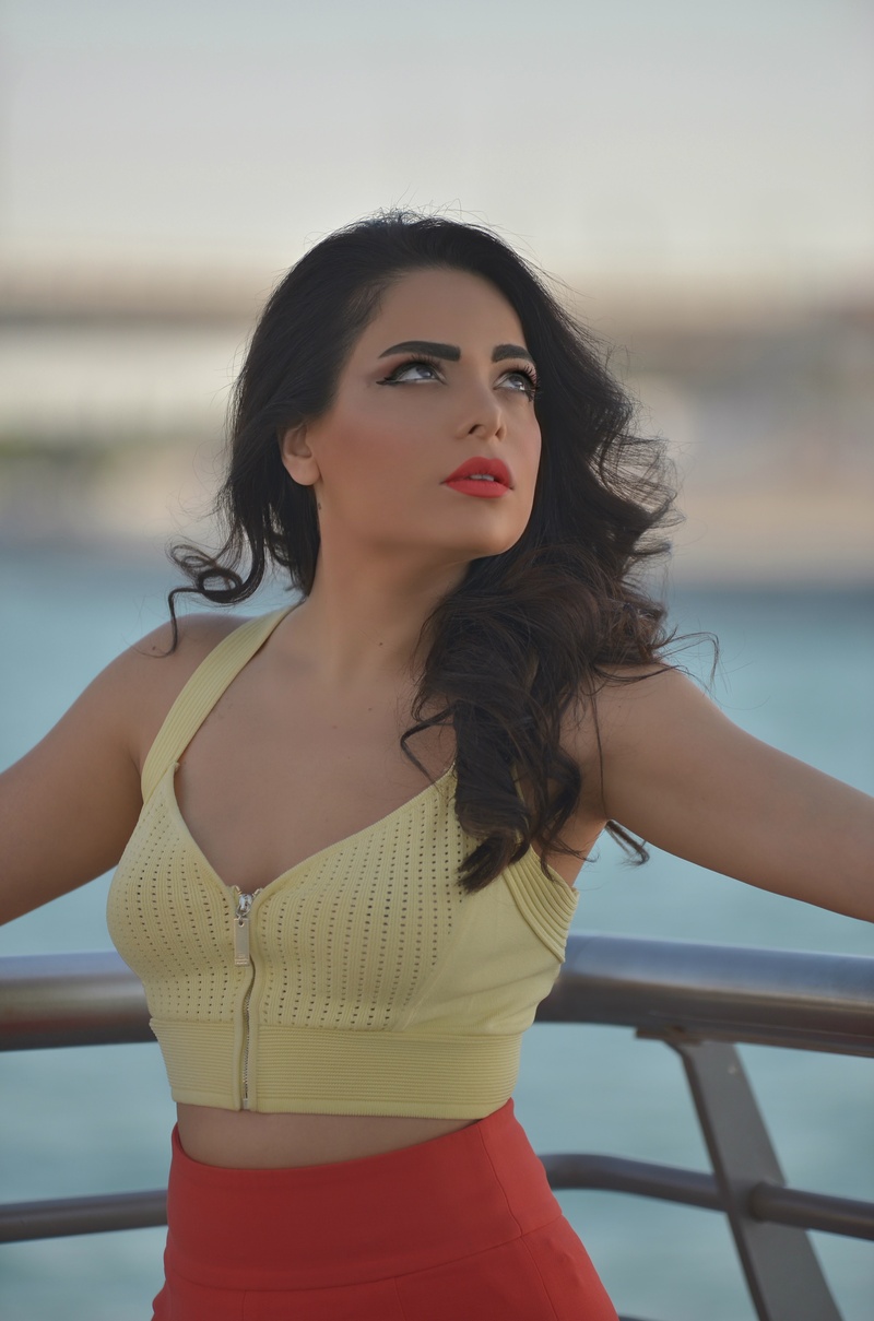 Female model photo shoot of Sepidehh