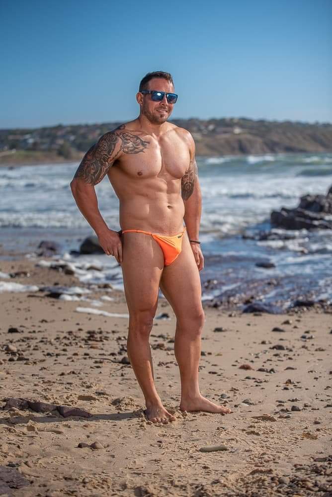 Male model photo shoot of Petar D in Hallett Cove