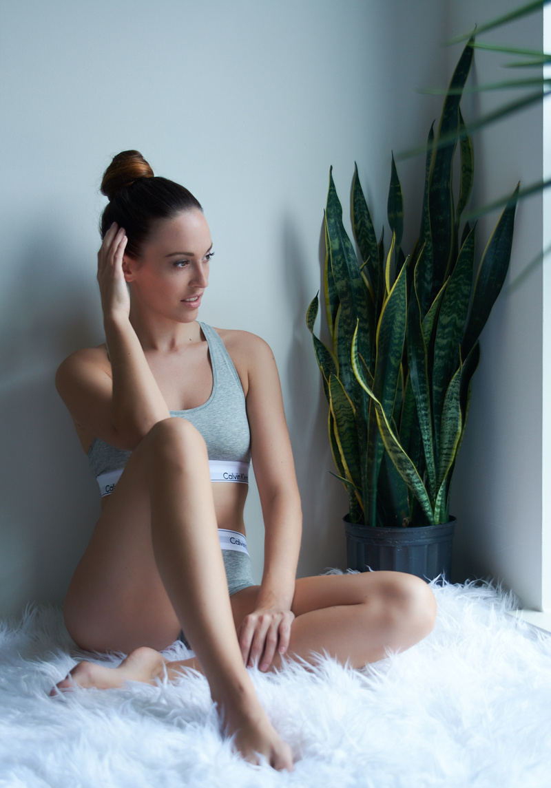 Female model photo shoot of Julia Peran
