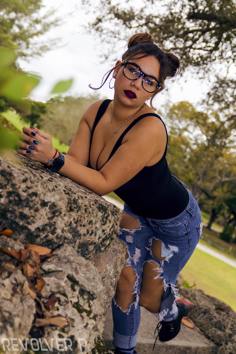 Female model photo shoot of Jessica_Revolver in Greynolds Park