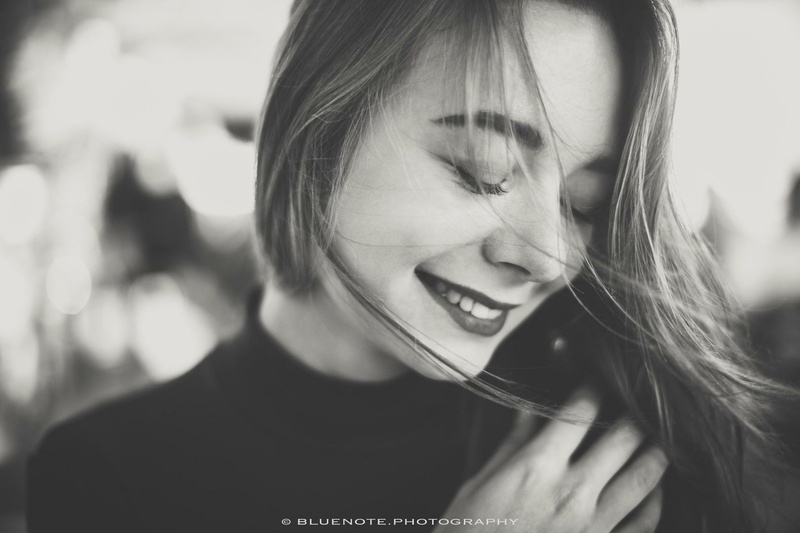Female model photo shoot of Halyna Romanova
