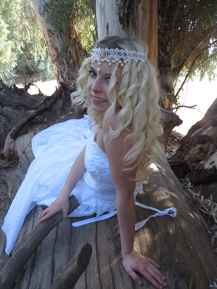 Female model photo shoot of Jenna Bugg in Dry Creek Park Clovis, Ca