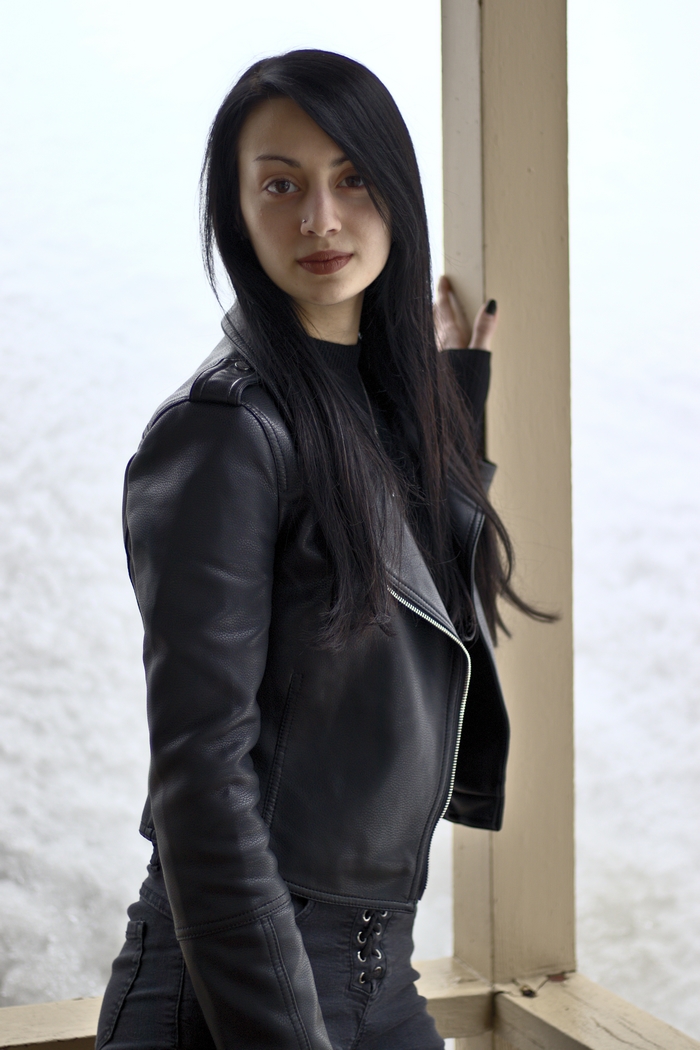 Female model photo shoot of Kim L Photo