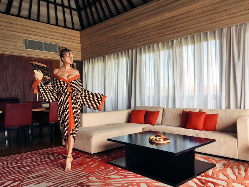 Female model photo shoot of Victoria Solovei in Bali
