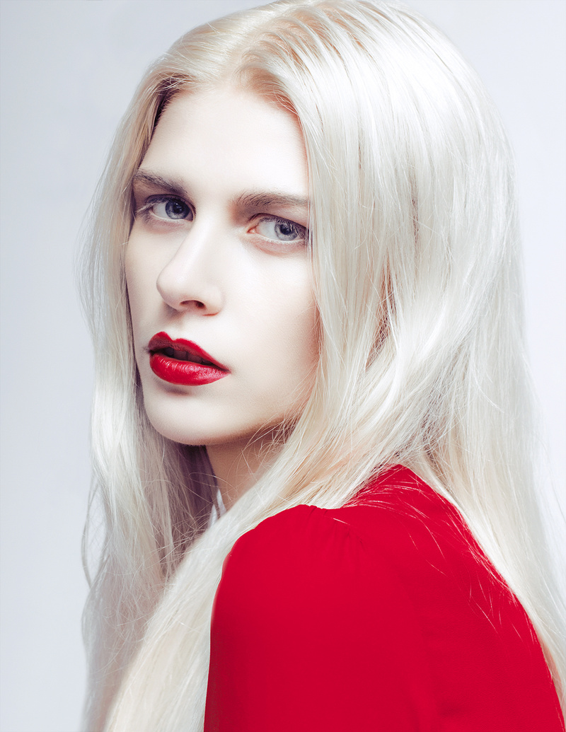 Female model photo shoot of Ksenia Petrovich