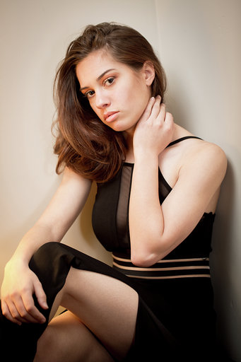 Female model photo shoot of Julia Jay by Antonio Ramon