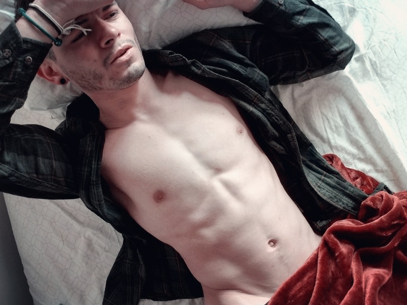Male model photo shoot of Eddie Ochoa