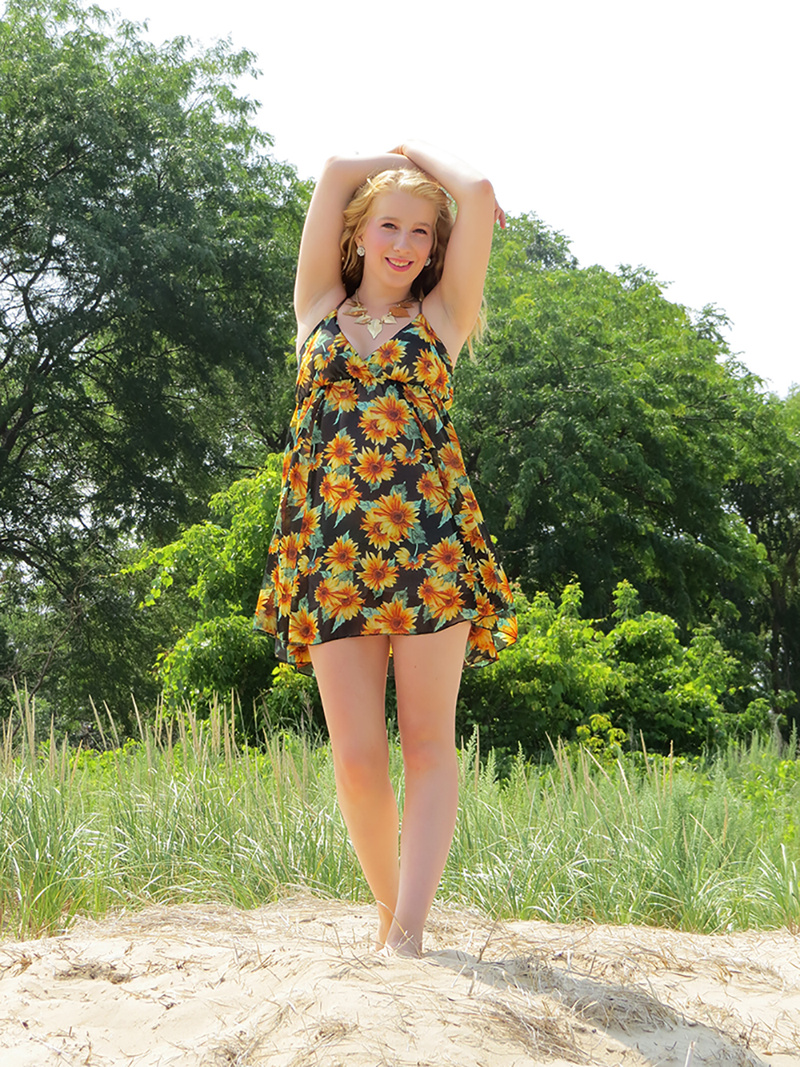 Female model photo shoot of KeileighMarie in Caseville Michigan