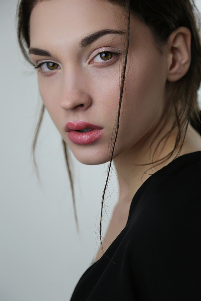 Female model photo shoot of Elise Mua in PARIS