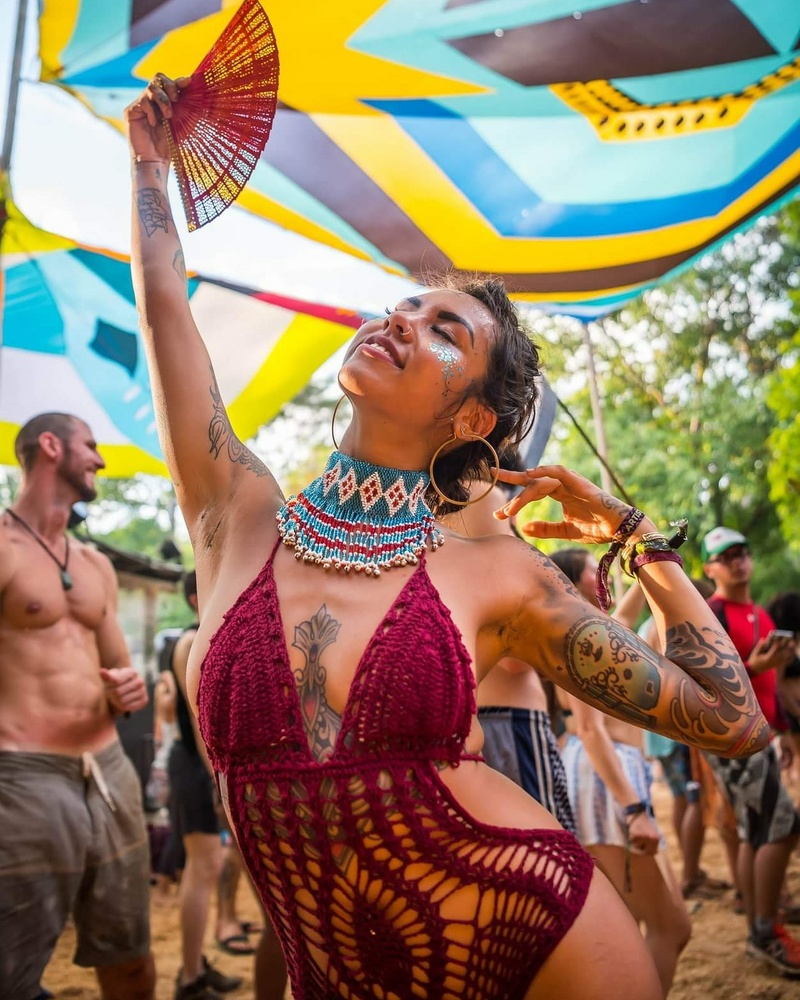 Female model photo shoot of littlewhing in Envision Festival