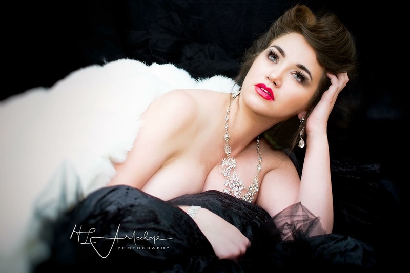 Female model photo shoot of Hailey Noel by HL Arledge Photography in Livingston la