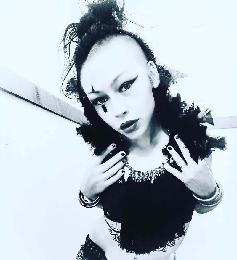 Female model photo shoot of niki_rose