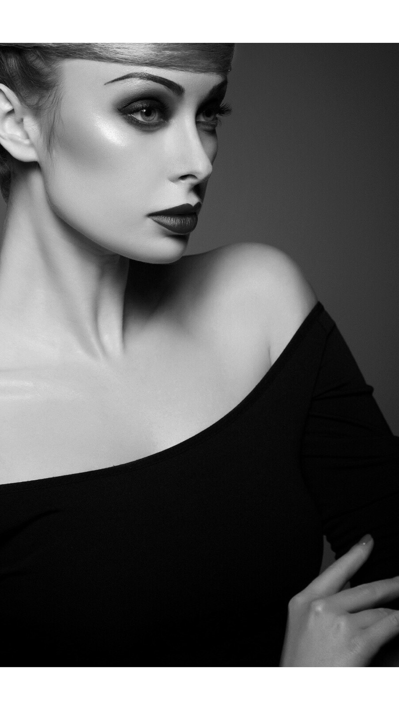 Female model photo shoot of Mariya__Miller__
