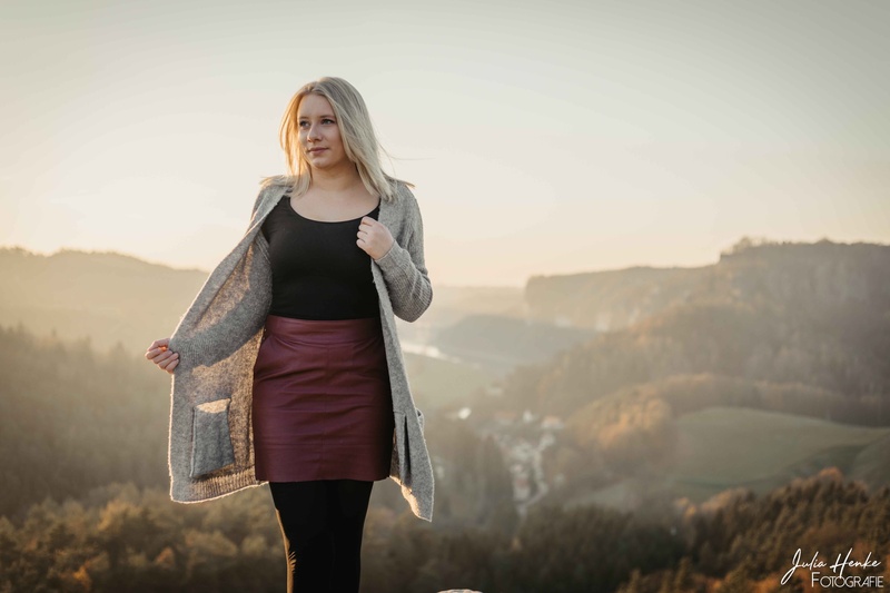 Female model photo shoot of Julia Henke Fotografie in Saxony Switzerland