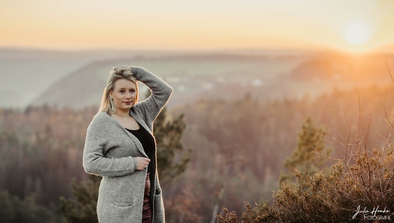 Female model photo shoot of Julia Henke Fotografie in Saxony Switzerland